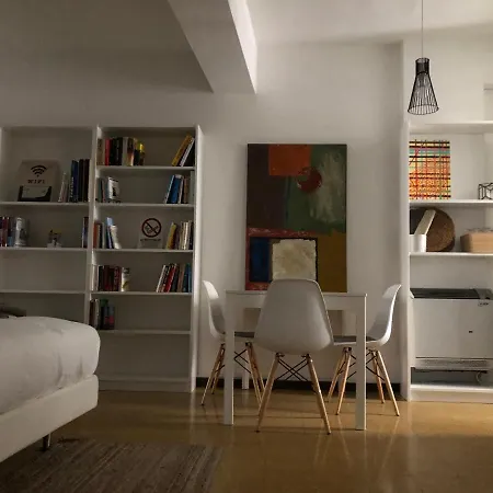 Bixio 2 Apartament *